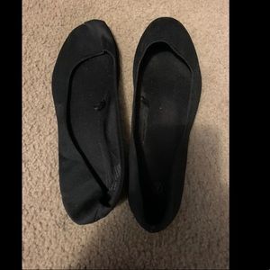 Black Flats size 9!